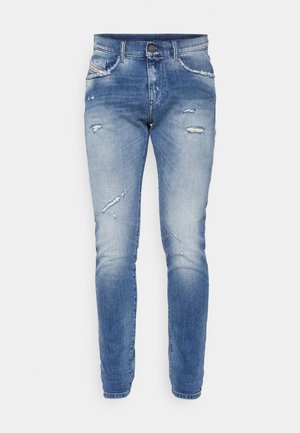 Modre kavbojke z obrabljenim izgledom, s frayed podrobnostmi, slim fit krojem in standardnim petim žepnim dizajnom.