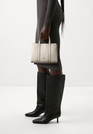 JOOP! Sac à dos crème pour femme - Ordine Norma Backpack S Cream White