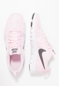 Nike Performance Zapatillas de entrenamiento - pink