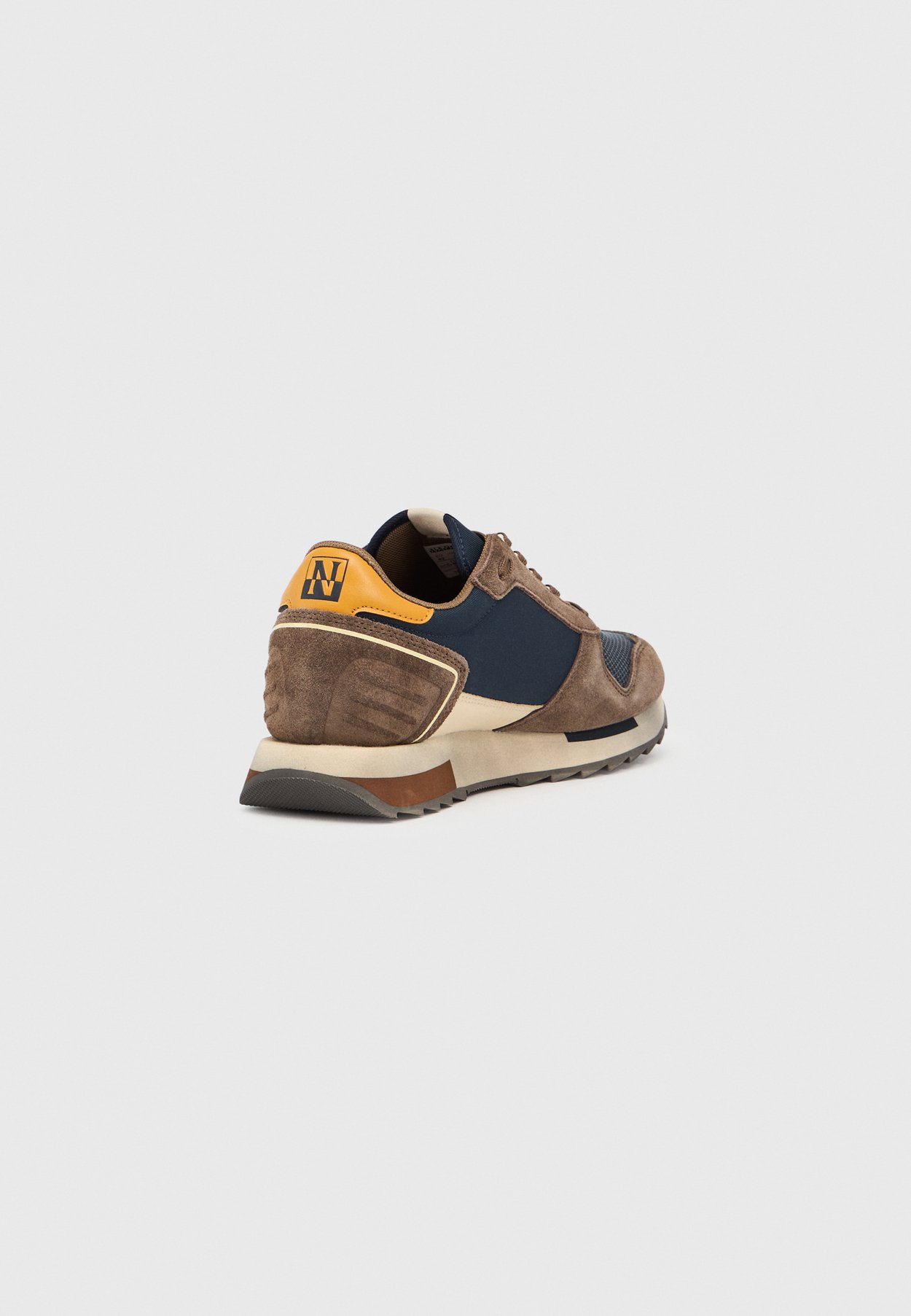Sneaker low