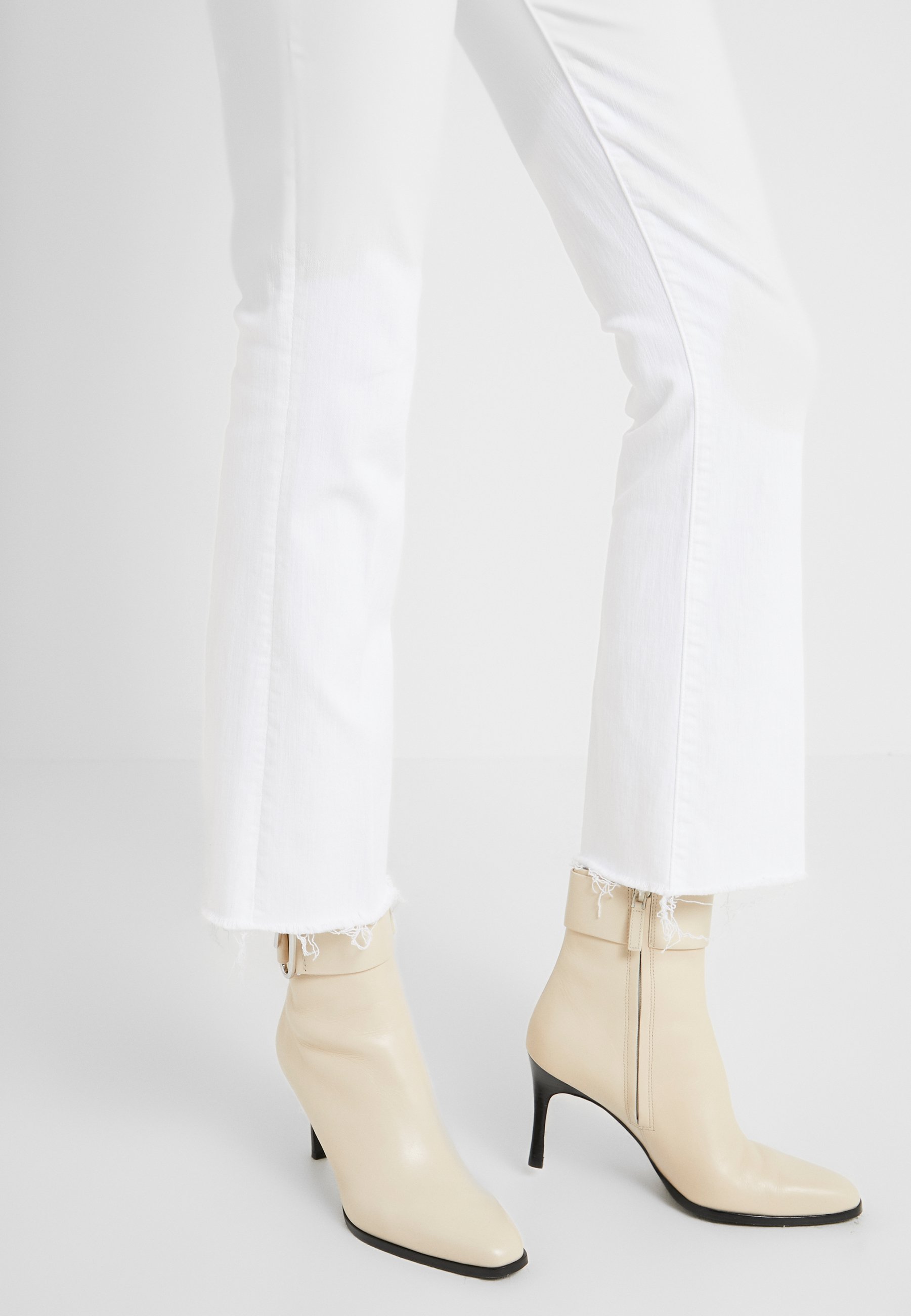 Mother THE HUSTLER ANKLE FRAY JEAN 