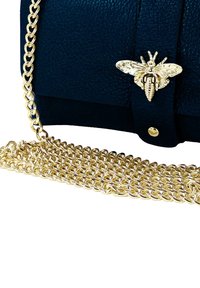 DrachenLeder Clutch - dunkelblau