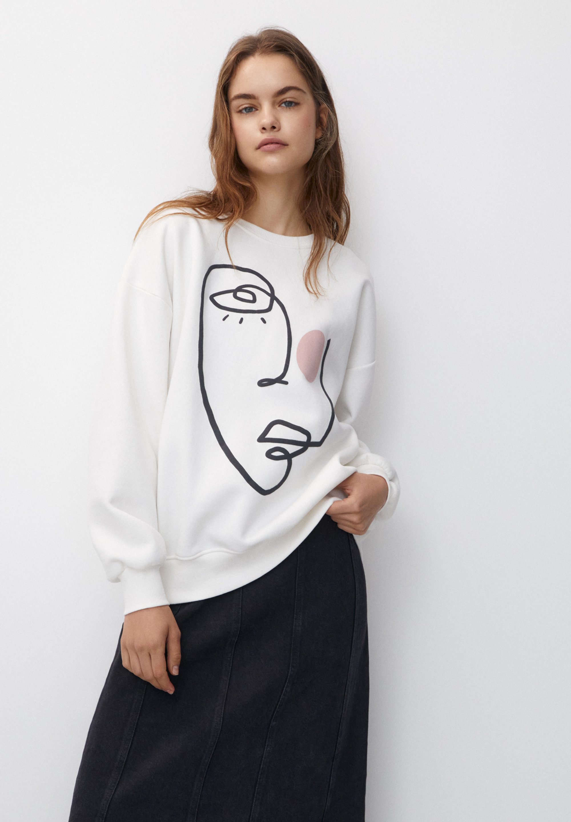 PULLu0026BEAR WITH FACE GRAPHIC - Sweatshirt - white - Zalando.de