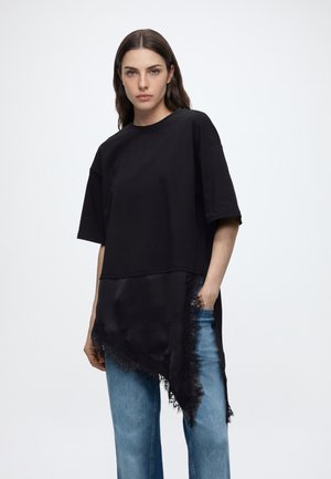 ONLY, ONLMADELYN - Camiseta básica - black