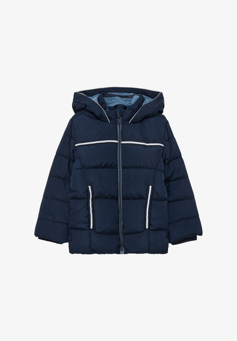 Veste matelassée pour enfants bleu marine avec capuche, fermeture éclair intégrale à l'avant et bandes réfléchissantes blanches sur la poitrine et les poches.