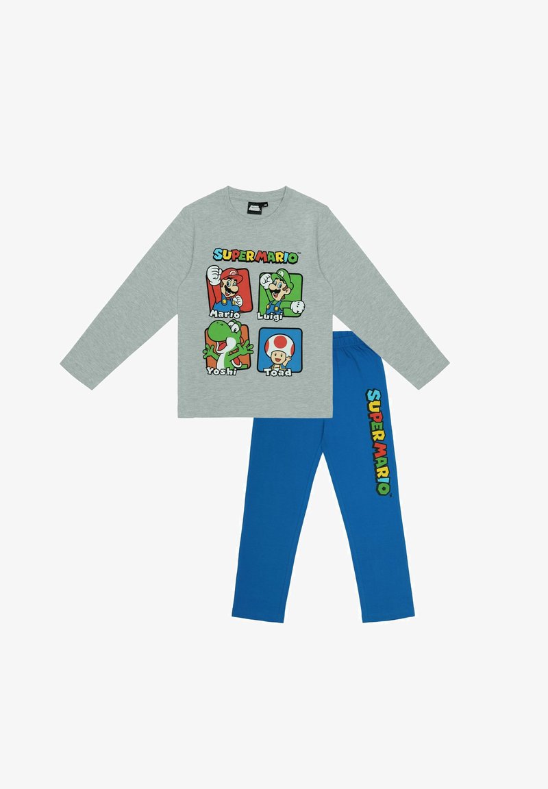 Graues Langarmshirt mit Super Mario Charakteren in vier bunten Quadraten, kombiniert mit blauen Hosen, die den Schriftzug "Super Mario" zeigen.