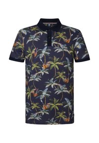 Polo de manga corta en color navy con un diseño de palmeras tropicales y guitarras. Presenta un collar sólido y una tapeta de tres botones.