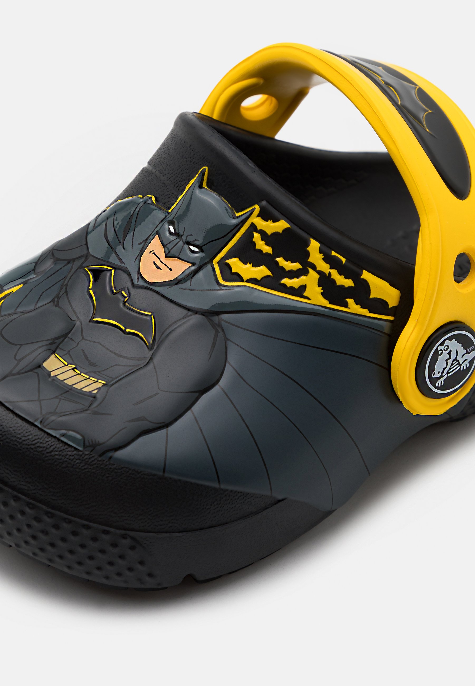 batman crocs