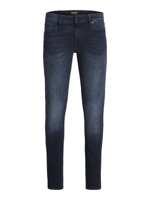 Jeans de mezclilla azul oscuro con corte ajustado, que presentan una cinturilla estándar, cinco bolsillos y sutiles secciones desgastadas en los muslos.
