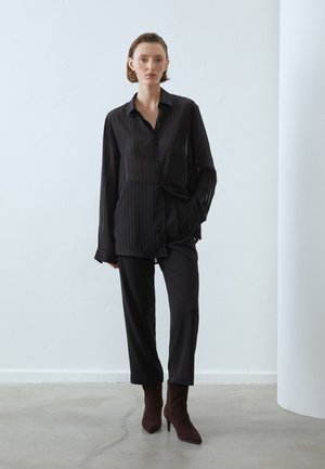 LEATHER - Klasiski puszābaki - dark brown
