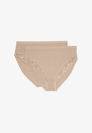 Slip in cotone beige con pizzo sui lati. Texture liscia, forma classica a vita alta. Venduti in confezione da due.
