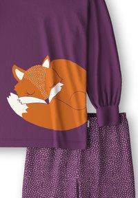Paarse top met lange mouwen met een slapende vos graphic; bijpassende paarse broek met witte stippen; gemaakt van zachte, gestructureerde stof.