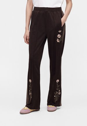 adidas Originals, FIREBIRD LOOSE - Pantalon de survêtement - aurora coffee