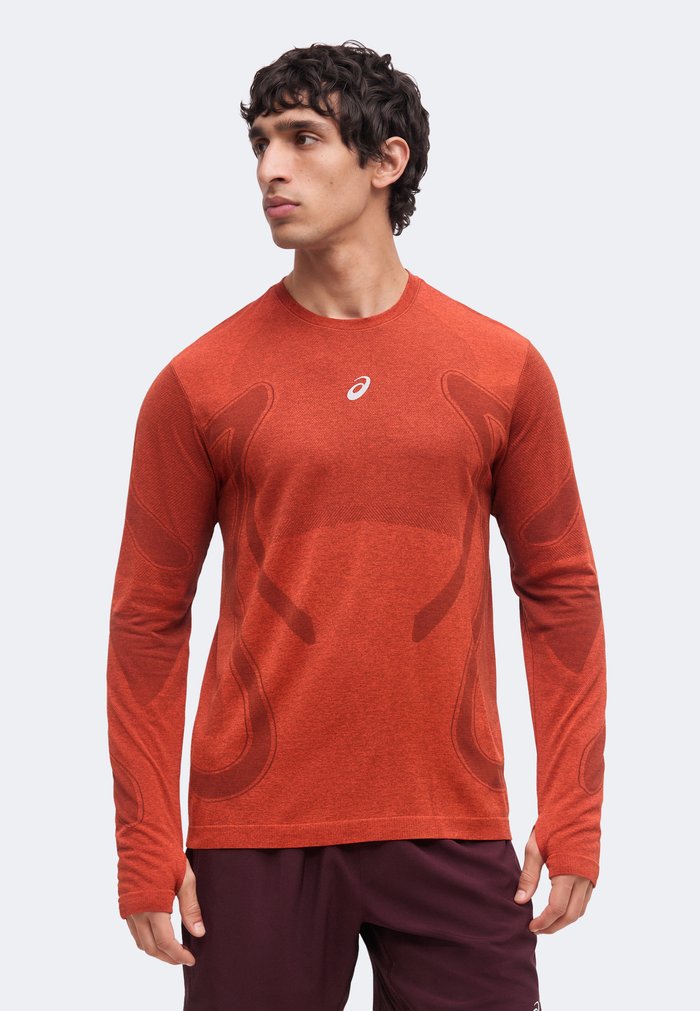 ASICS ROAD SEAMLESS - Long sleeved top - singed red