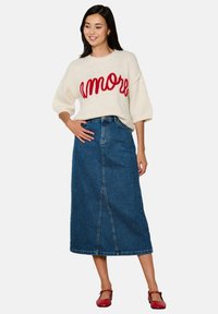 LolaLiza WITH LETTERING - Neule - vanilla white