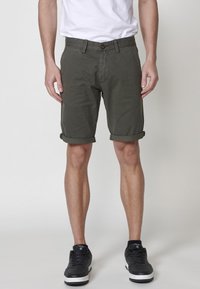 Shorts - verde   green