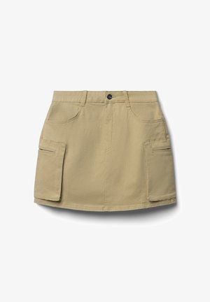 Gonna khaki a taglio dritto, con tasche frontali e due tasche cargo laterali. Realizzata in tessuto resistente con una superficie liscia e chiusura a bottone.