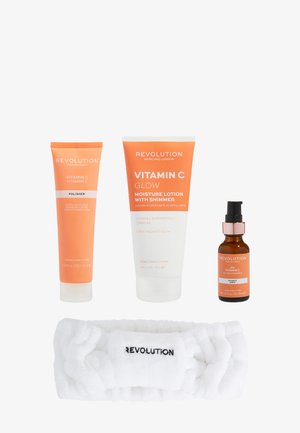 REVOLUTION SKIN WINTER SKIN SET - Skincare set - multicoloured