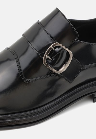 The Antipode BROGUE - Slip-ons - black