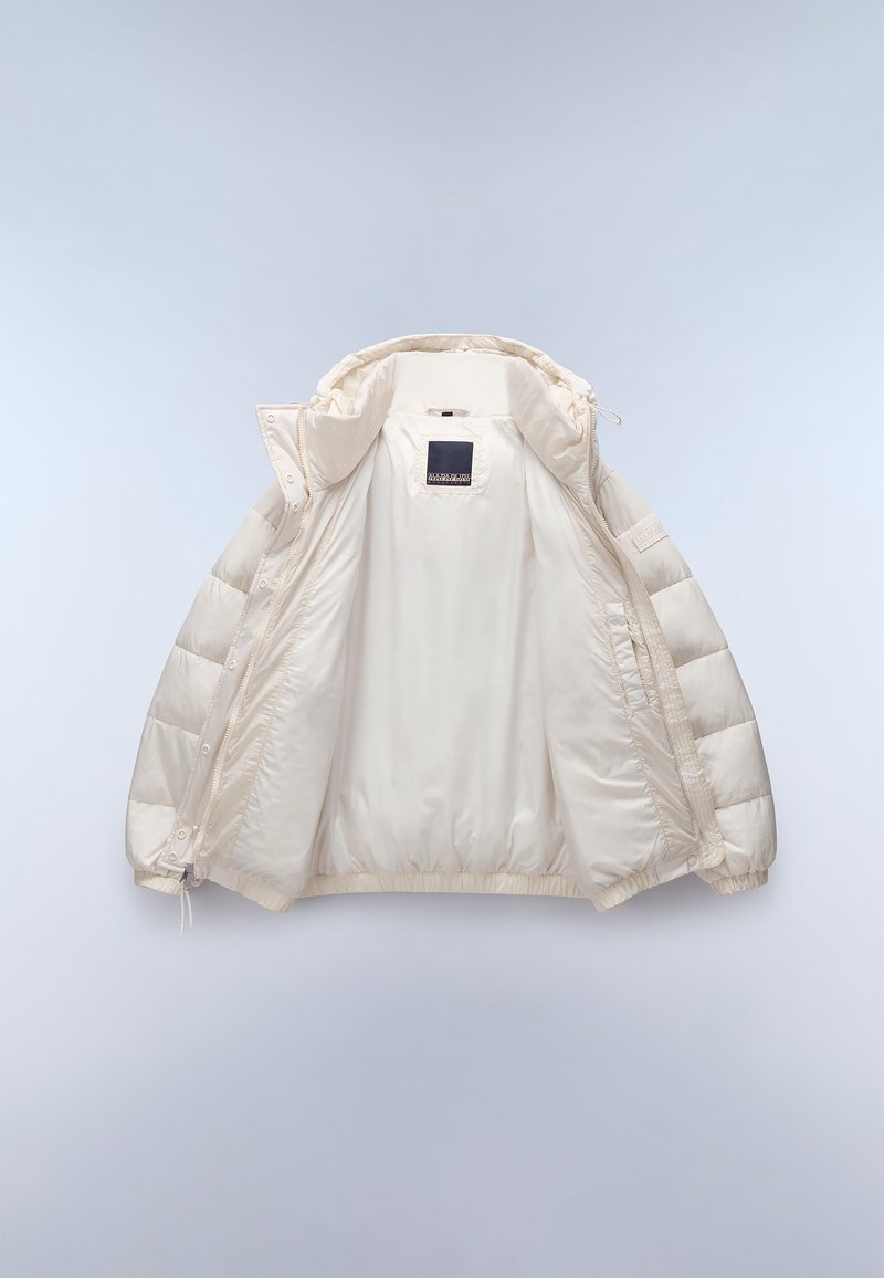 Giacca a vento in bianco sporco, con cappuccio, polsini elasticizzati e orlo con coulisse. All'interno ha una fodera liscia e un'etichetta.