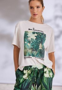 Next HENRI ROUSSEAU SHORT SLEEVE REGULAR FIT SET - Pidžamas komplekts - green