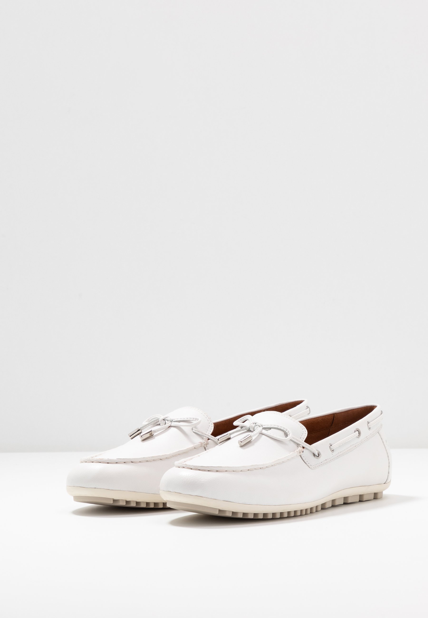 Tamaris WOMS SLIP ON Båtsko offwhite Zalando.no Tamaris WOMS SLIP ON Båtsko pewter Zalando.no
