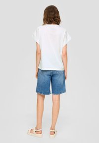 s.Oliver MIT KAPPÄRMELN - T-shirt print - weiß