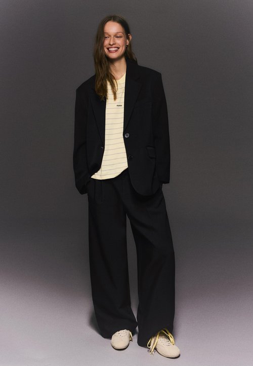 Blazer Vert Bershka Taille XL - Occasion Très Bon état - Style Classe
