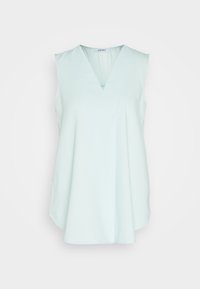 Blouse sans manches bleu clair avec col en V et coupe ample, fabriquée par Esprit, présentée sur un fond blanc uni.