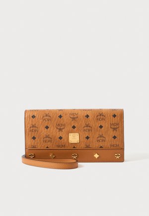 MCM, AREN VI - Skuldertasker - cognac