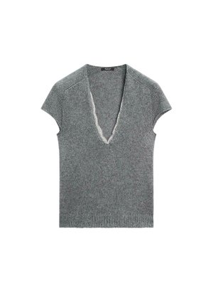 Haut gris à manches courtes en tricot avec un décolleté en V, présentant un motif texturé et un ourlet côtelé. Matière légère avec un design décontracté.