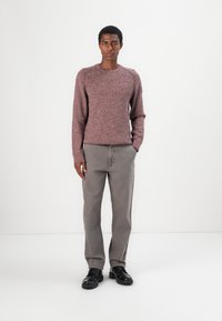 TOM TAILOR STRUCTURED MULTICOLOR CREW NECK  - Striktrøje - red/green/multi coloured
