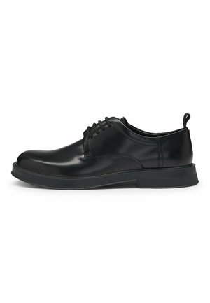 Veterschoenen - black one