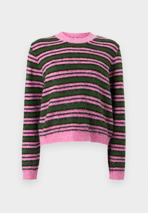 Pull rayé vert, rose et noir. Texture douce et duveteuse avec un col rond et des manches longues. Coupe courte avec ourlet côtelé.
