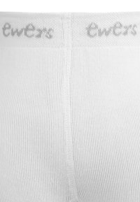 Undershirt bianco a coste con un semplice elastico in vita con logo 'ewers' in grigio chiaro. Il tessuto sembra liscio ed elastico.