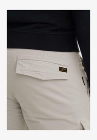 Niet geselecteerd, silver scone