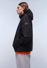 Thumbnail Image 4