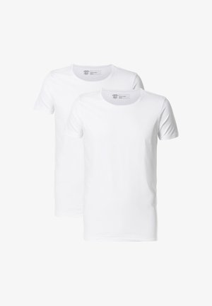 Dwie białe bawełniane koszulki z krótkim rękawem i okrągłym dekoltem, o prostym wzornictwie i gładkiej fakturze. Brak widocznych logo lub wzorów.