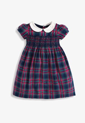 Robe pour tout-petit avec motif à carreaux bleu marine, rouge et vert, manches courtes bouffantes, taille smockée et col blanc arrondi.