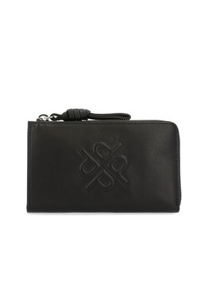 Zwart leren portemonnee met reliëfpatroon, ritssluiting en een gestructureerde polsband. Beschikt over een gladde, stijlvolle afwerking.