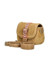Torebka crossbody zamszowa w odcieniu beżowym o zaokrąglonym kształcie, z wielokolorowym plecionym paskiem, złotymi elementami metalowymi oraz dwoma odczepianymi skórzanymi paskami.