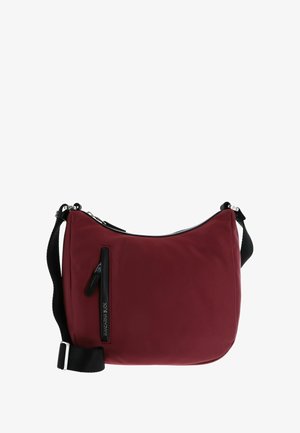 Sac à bandoulière bourgogne en nylon lisse, avec une poche zippée noire et une bandoulière ajustable avec accastillage en argent.