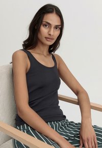 hessnatur TANK RUNDHALS 2ER-SET - Boxershorts - schwarz