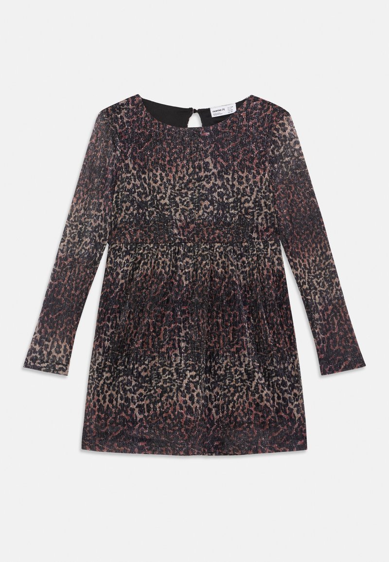 Meitenēm paredzēta kleita ar garām piedurknēm un apaļu dekoltē, leoparda raksta apdruka brūnu, melnu un tumši sarkanu toņu salikumā, kā arī ar slēgšanu aizdarei ar pogu.