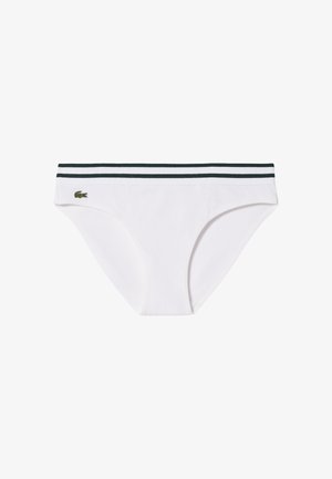 Mutandine bianche a coste con doppie strisce verdi sulla fascia in vita e piccolo logo di coccodrillo verde sul lato sinistro.