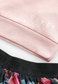 Baker by Ted Baker REGULAR FIT SET - Mikina - plum purple