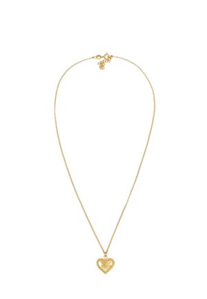 Goldene Halskette mit einer zarten Kette und einem herzförmigen Anhänger, der ein erhabenes Design und einen gewellten Rand aufweist. Verstellbare Länge.