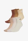 6 PACK - Socken - cream white quartz sand strata
