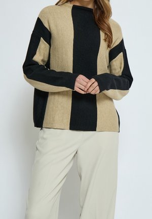 Sweter