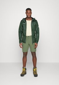 Mammut ULTIMATE HOODED JACKET MEN - Softshell jakker - woods